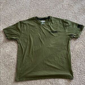 Men’s large Tee